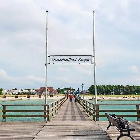 Seehund An Der Seebruecke Zingst Exterior photo